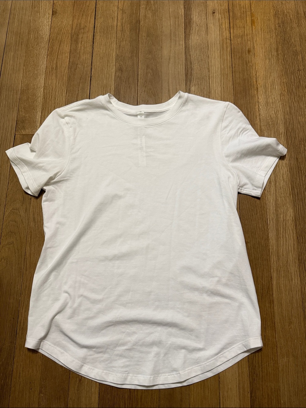 Lululemon Classic White Crew Neck womens T-Shirt